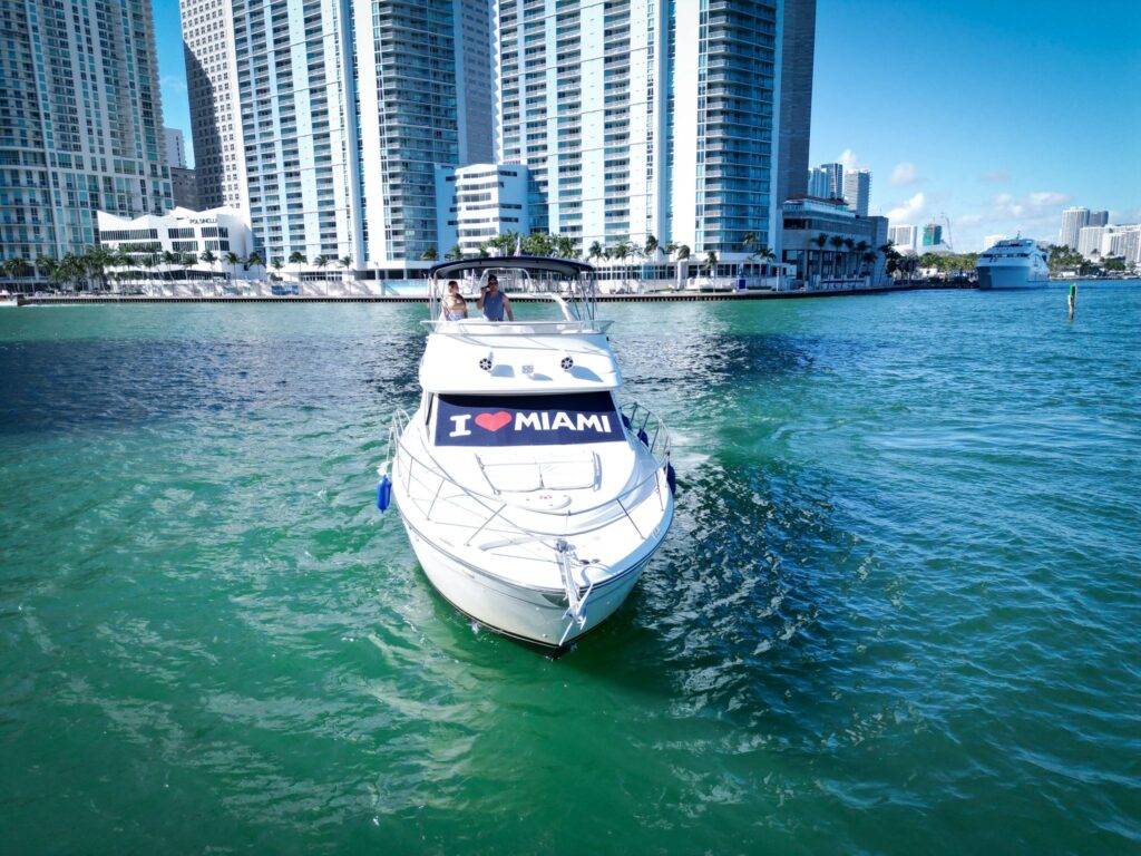 50ft Maxum Yacht Rental Miami 🔥 | Classic Party Yacht Charter from $900 2 %Miami Yacht Rentals%