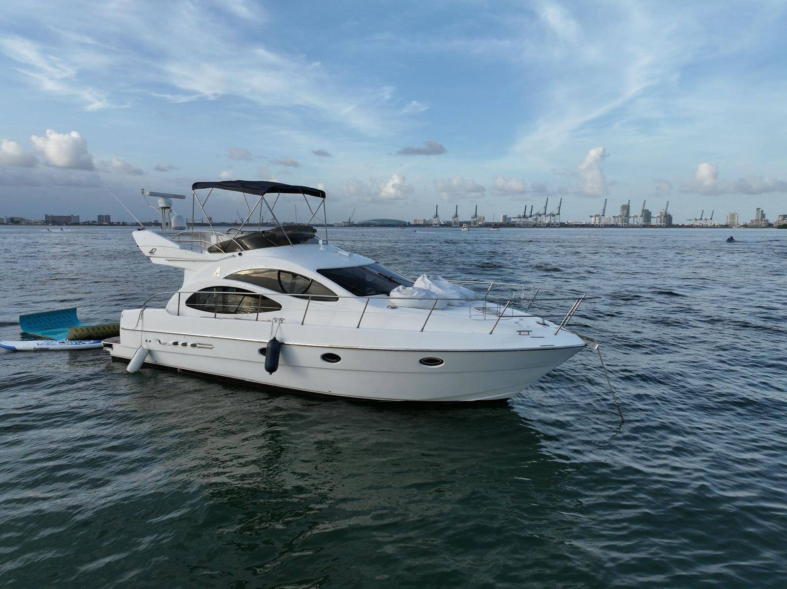 50ft Azimut budget-friendly Miami yacht rental