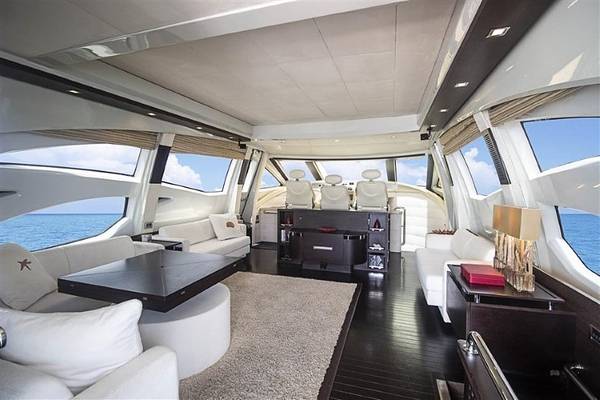 86ft Azimut Yacht Rental Miami | North Miami Private Charter 🌴 5 %MAlquiler de yates en Miami%