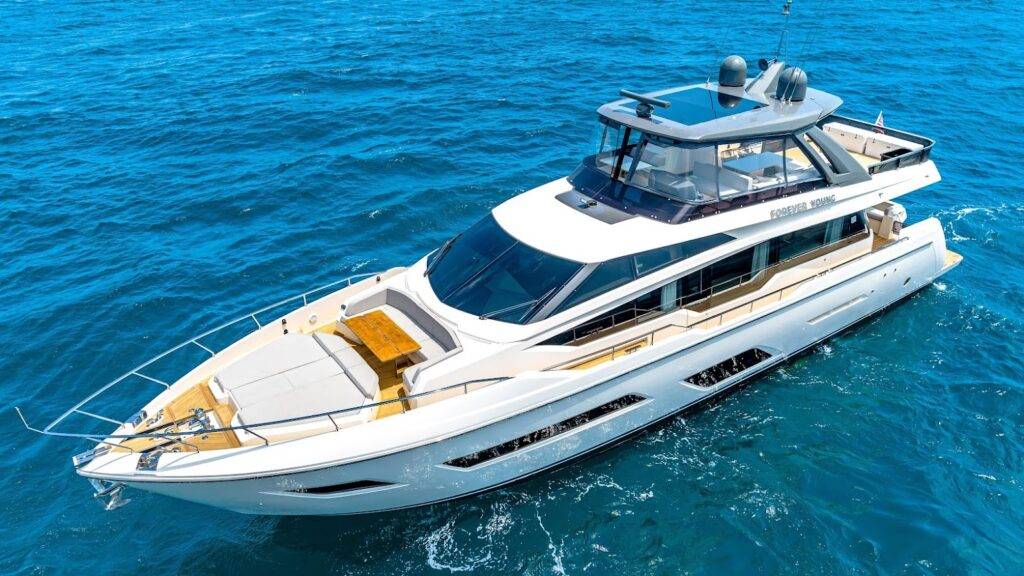 78ft Ferretti Luxury Yacht Charter | Fort Lauderdale 🛥️ 10 %Miami Yacht Rentals%