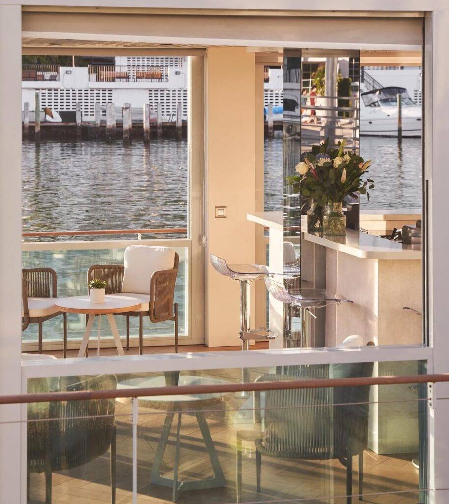 Casa flotante 70' Charter - Island Creek Miami Beach Alquiler Privado 💒 7 %MAlquiler de yates en Miami%