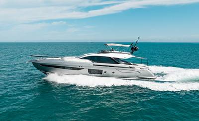 80ft Azimut Sport Yacht Charter | Miami Beach Marina Pier E 🚤 9 %MAlquiler de yates en Miami%