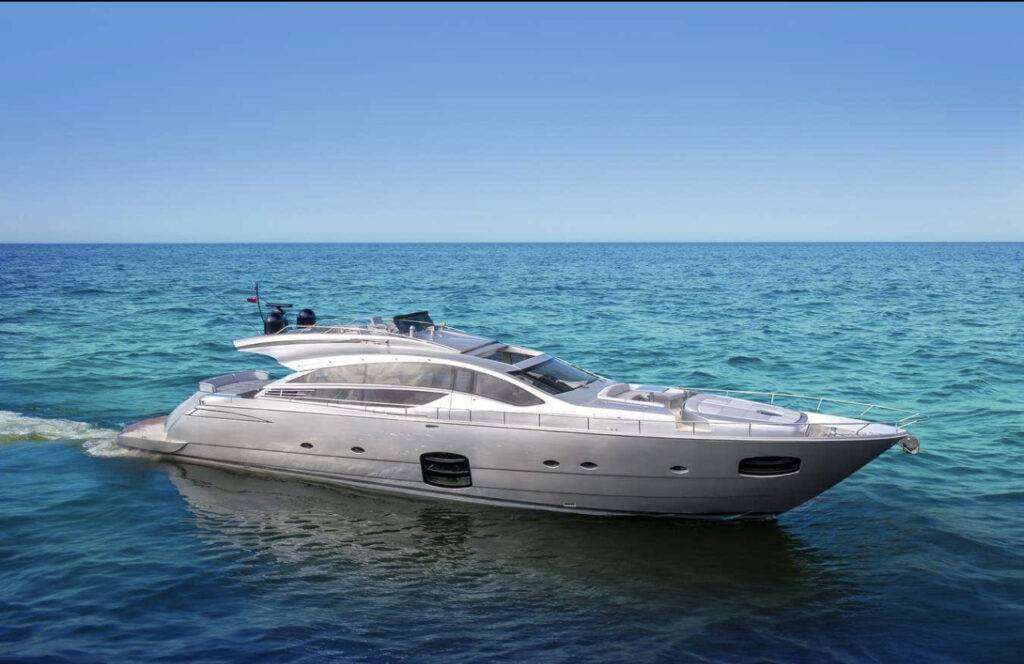 82ft Pershing “Milagros” Alquiler de Yates de Lujo | Miami Beach 💎 10 %MAlquiler de yates en Miami%