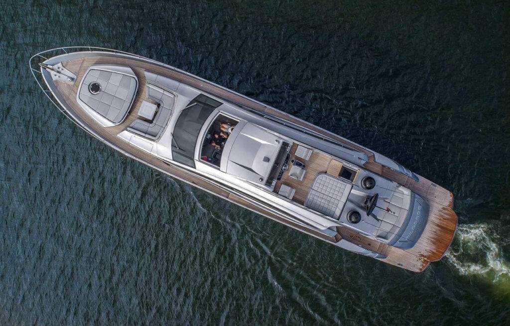 82ft Pershing “Milagros” Alquiler de Yates de Lujo | Miami Beach 💎 7 %MAlquiler de yates en Miami%