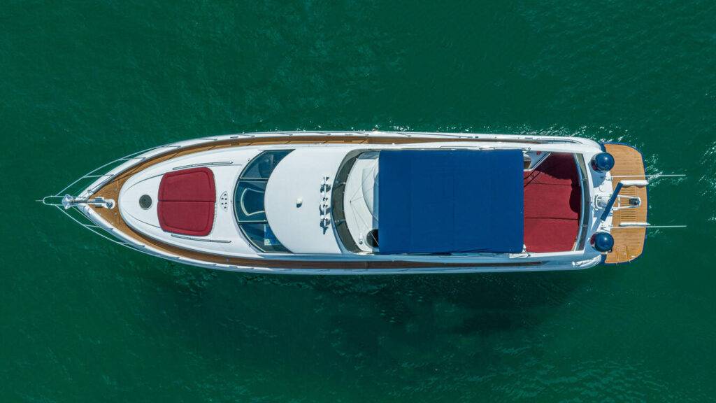 80ft Sunseeker “Sliptease” Alquiler de Yates | Miami Bayside 🎶 9 %MAlquiler de yates en Miami%