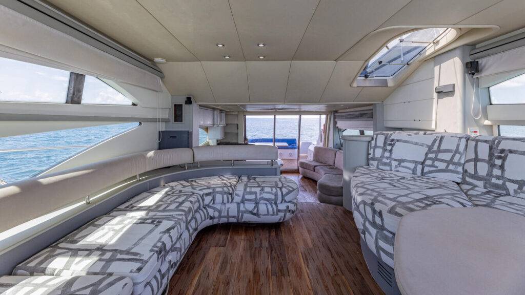 80ft Sunseeker “Sliptease” Alquiler de Yates | Miami Bayside 🎶 10 %MAlquiler de yates en Miami%