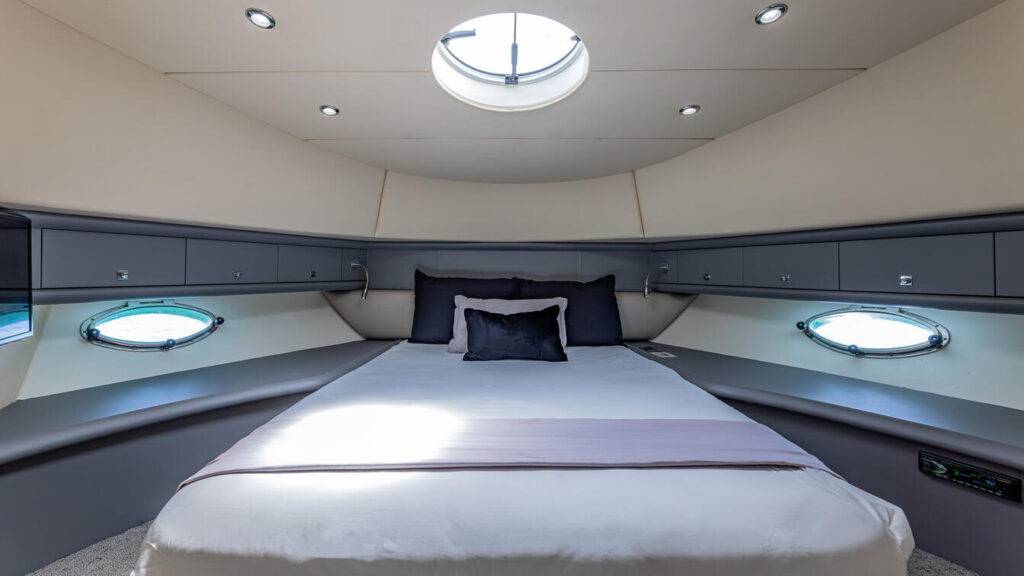 80ft Sunseeker “Sliptease” Alquiler de Yates | Miami Bayside 🎶 12 %MAlquiler de yates en Miami%