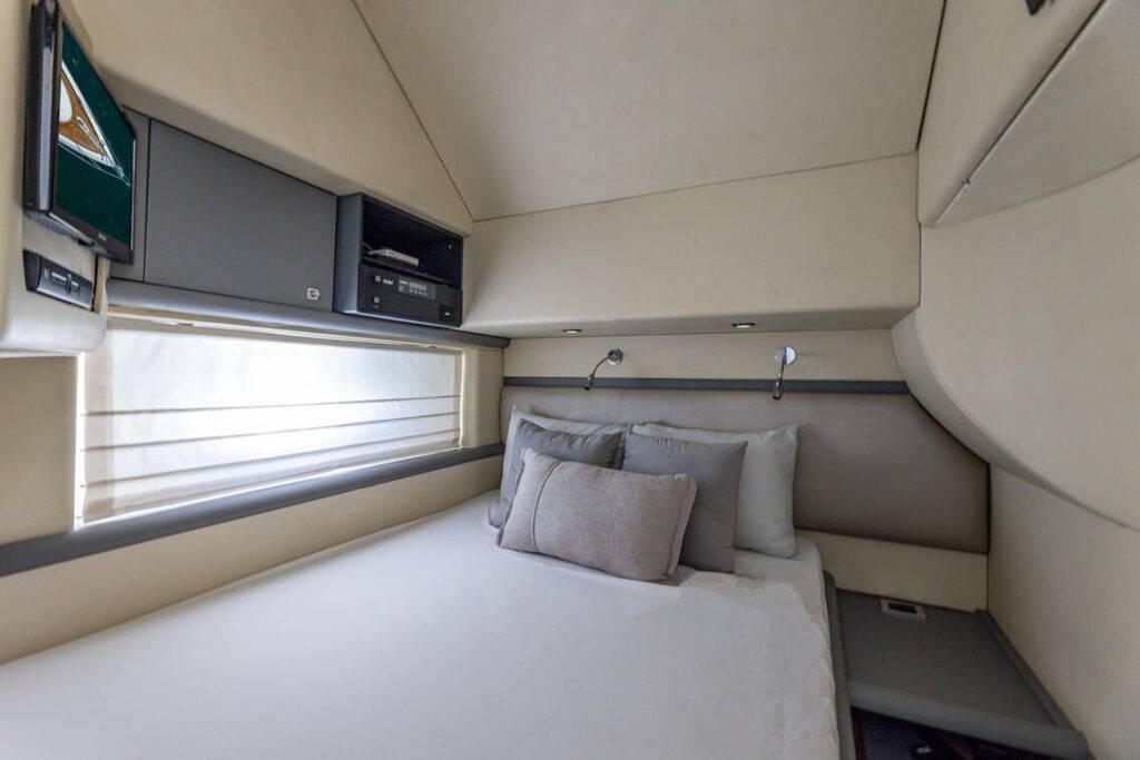 80ft Sunseeker “Sliptease” Alquiler de Yates | Miami Bayside 🎶 4 %MAlquiler de yates en Miami%