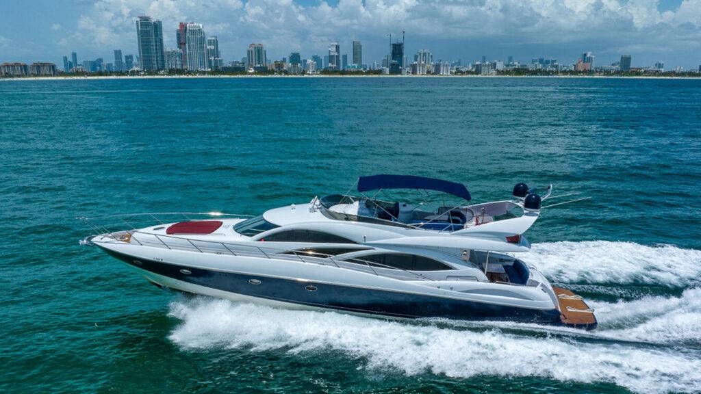 80ft Sunseeker “Sliptease” Alquiler de Yates | Miami Bayside 🎶 1 %MAlquiler de yates en Miami%