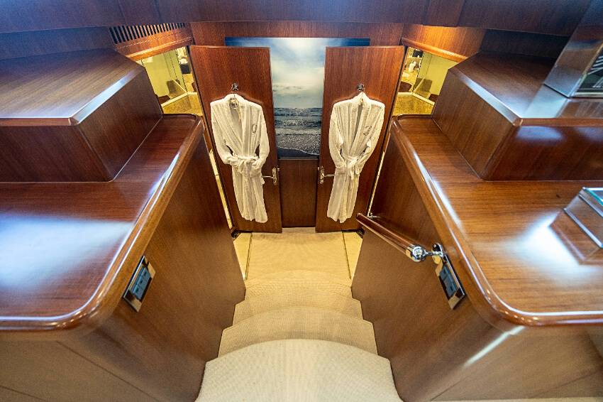 50ft Scarab Sandbar Yacht Rental Miami 🍾 | High-Energy Sandbar Party from $900 7 %Miami Yacht Rentals%