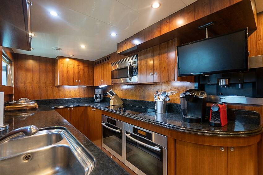 50ft Scarab Sandbar Yacht Rental Miami 🍾 | High-Energy Sandbar Party from $900 12 %Miami Yacht Rentals%