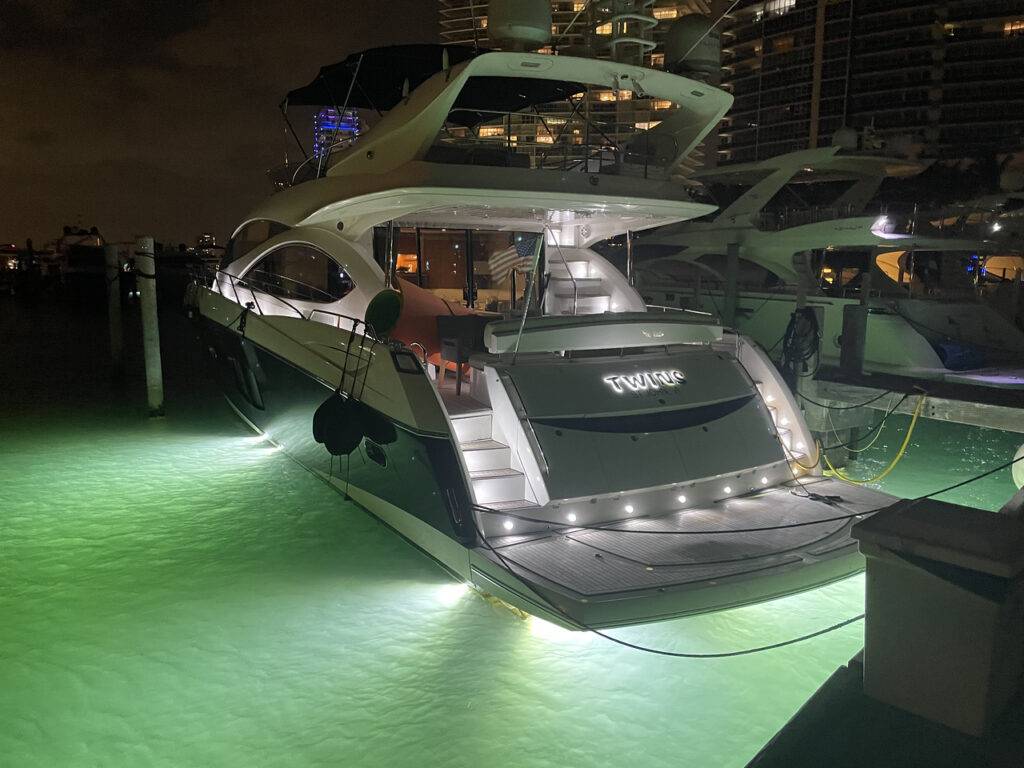 75ft Sunseeker “Manhattan Twins” Yacht Charter | Miami Beach 🏝️ 7 %Miami Yacht Rentals%