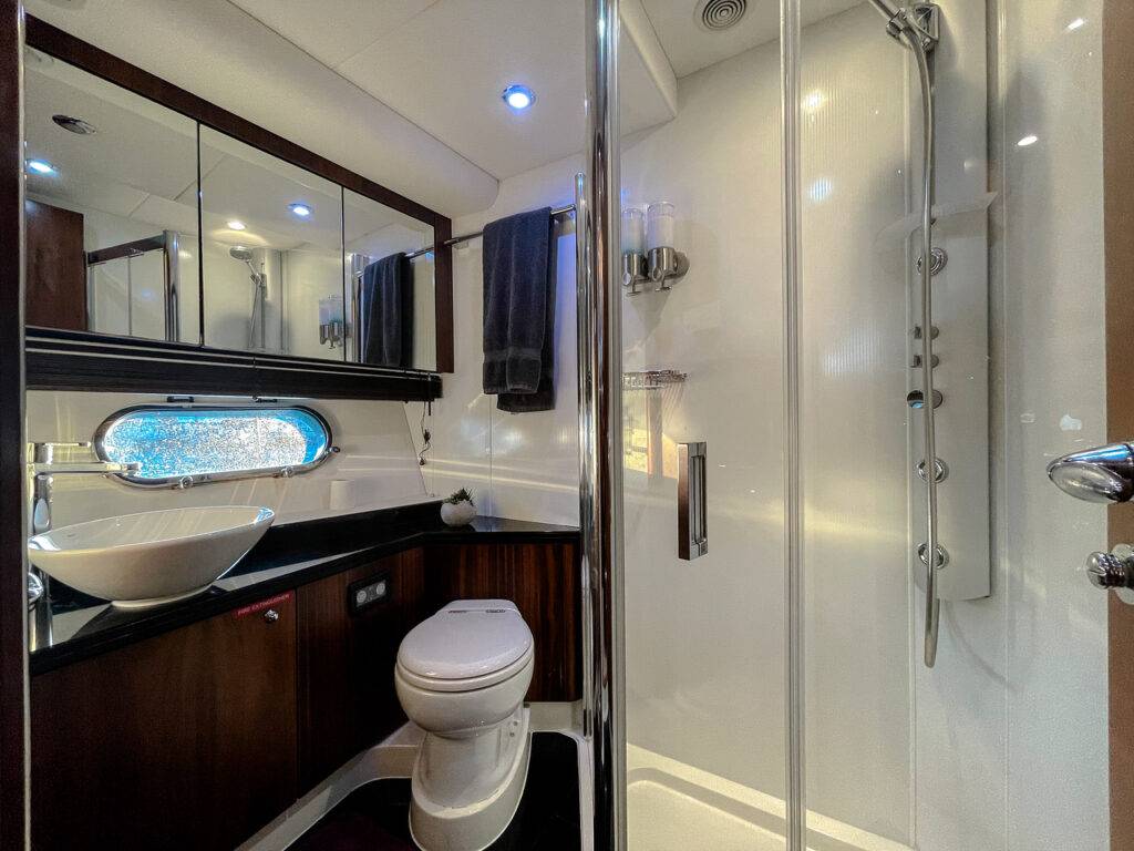 75ft Sunseeker “Manhattan Twins” Yacht Charter | Miami Beach 🏝️ 4 %Miami Yacht Rentals%