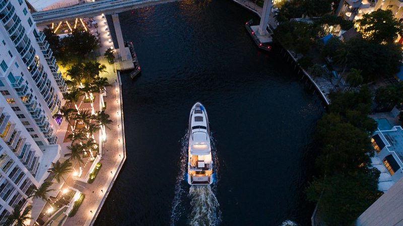 %MAlquiler de yates en Miami%