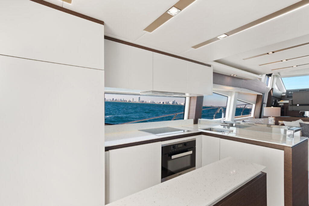 75ft Prestige “The Good Life” Yacht Charter | Aventura Miami 🍾 2 %MAlquiler de yates en Miami%