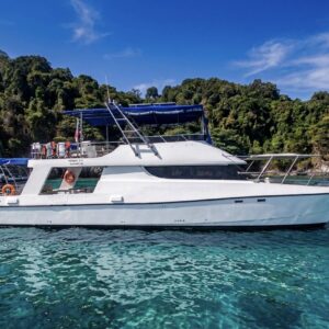 60ft Searenity Yacht Rental Panama 😎 | Stylish Bay Cruises