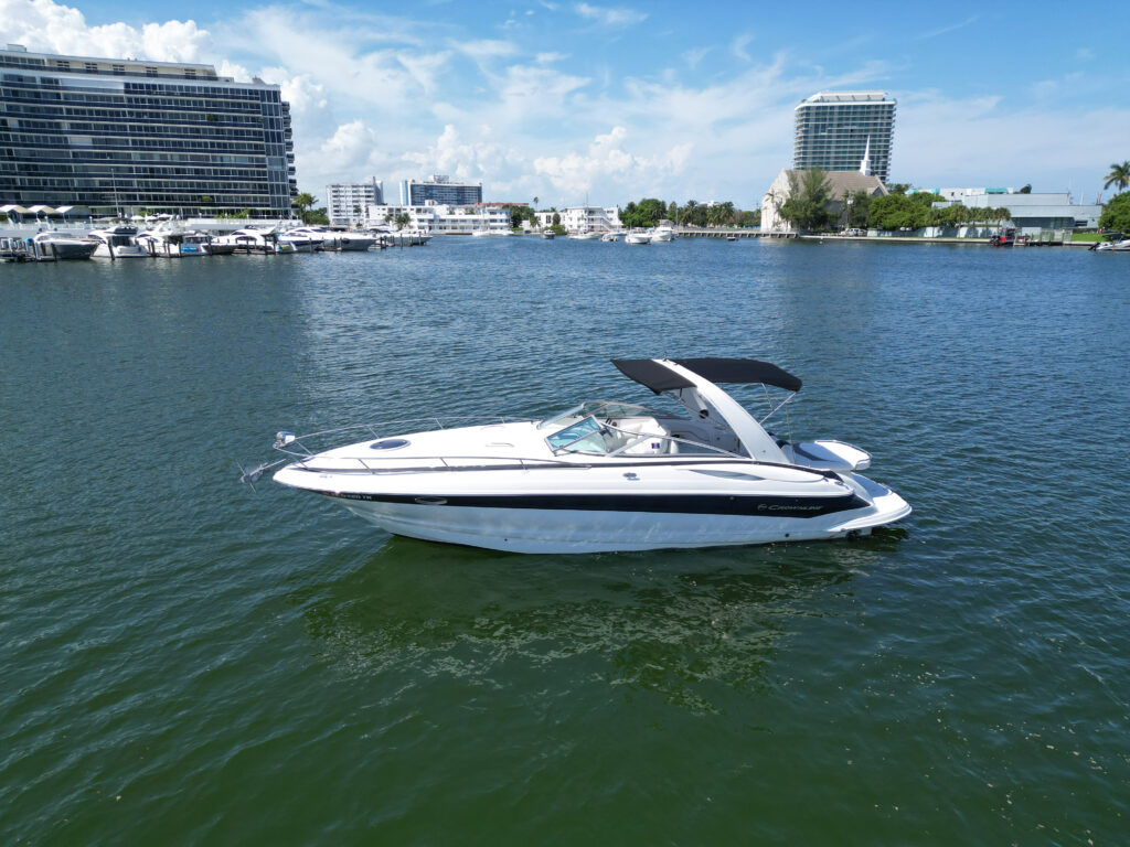 33ft Crownline “Estelita” Yacht Charter | Aquasol Indian Creek Miami Beach 🌊 12 %Miami Yacht Rentals%