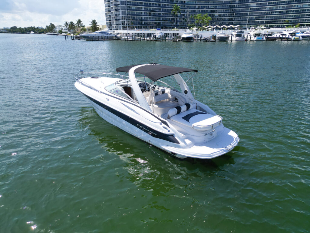 33ft Crownline “Estelita” Yacht Charter | Aquasol Indian Creek Miami Beach 🌊 7 %Miami Yacht Rentals%