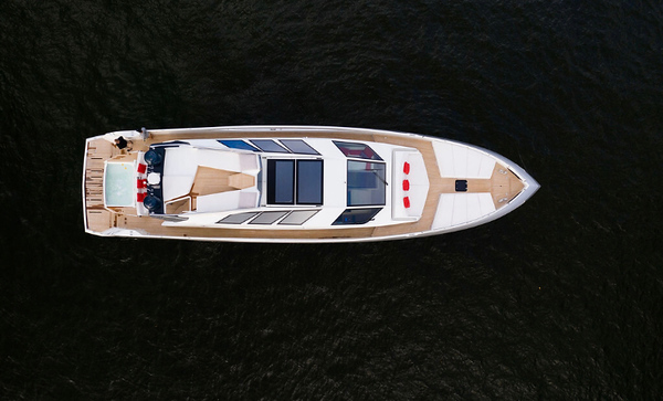 78ft Ferretti Mega Yacht Charter | Miami Luxury 🛥️ 12 %Miami Yacht Rentals%