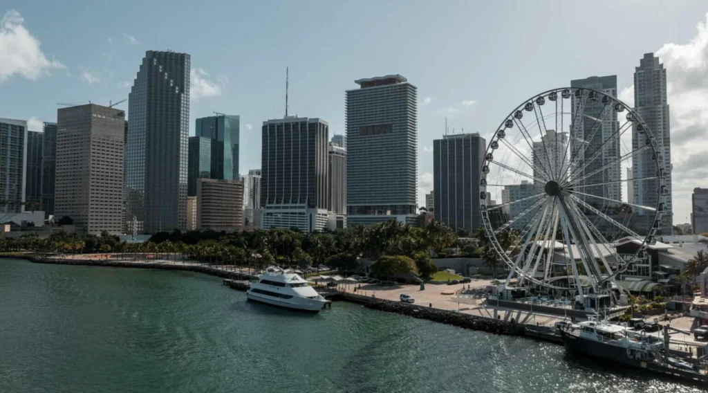 %Miami Yacht Rentals%