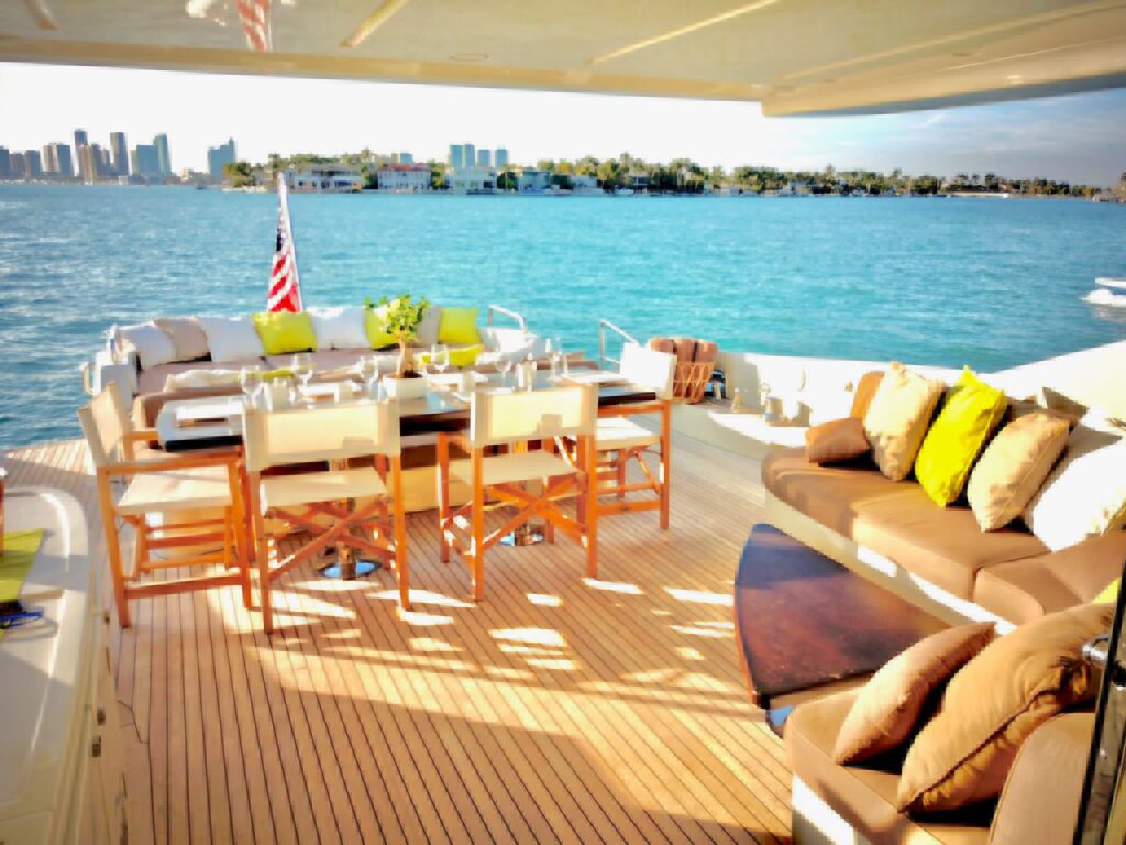 86ft Azimut “Panthera” Mega Yacht Charter | Miami 🐆 2 %Miami Yacht Rentals%