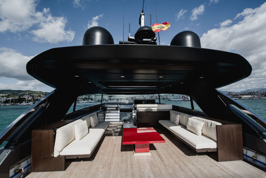 88ft San Lorenzo “Rocio Flores” Mega Yacht Charter | Miami 🌊 9 %Miami Yacht Rentals%