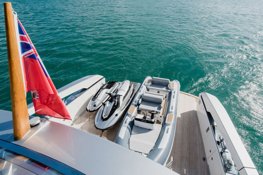 88ft San Lorenzo “Rocio Flores” Mega Yacht Charter | Miami 🌊 4 %Miami Yacht Rentals%