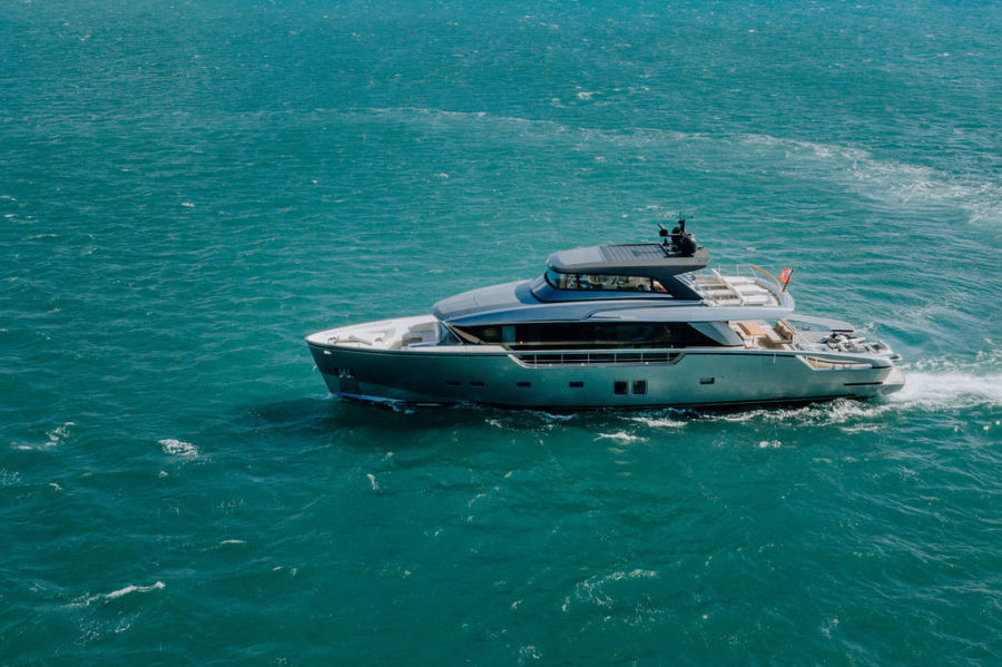 88ft San Lorenzo “Rocio Flores” Mega Yacht Charter | Miami 🌊 2 %Miami Yacht Rentals%