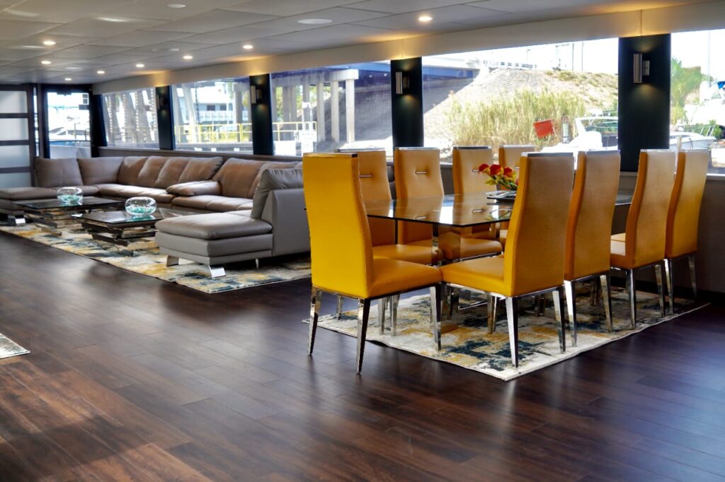 Star Cruise 105ft • Miami Beach Yacht Venue for Large Events ⛴️ 7 %Miami Yacht Rentals%