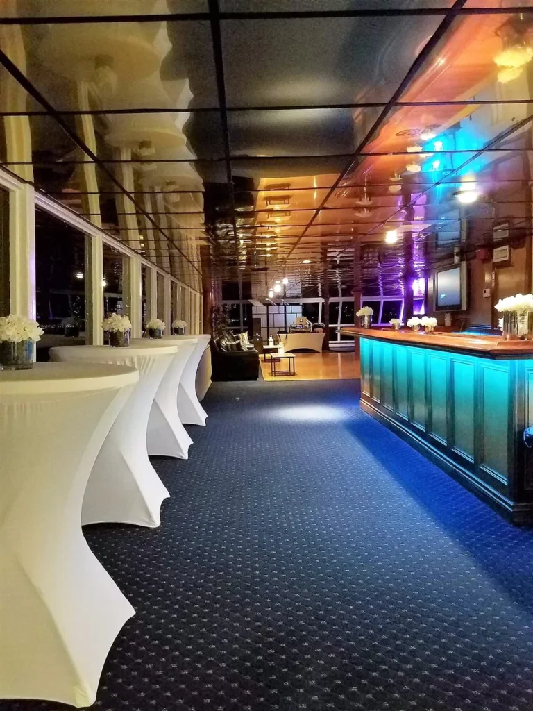 The Sun Beach Lady • Miami Yacht Venue for Group Events 🌊 12 %Miami Yacht Rentals%