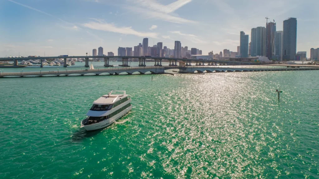 %Miami Yacht Rentals%