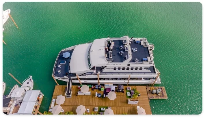 The Lady Bis Exclusive Yacht Venue for Grand Celebrations • Miami 🌊 6 %Miami Yacht Rentals%