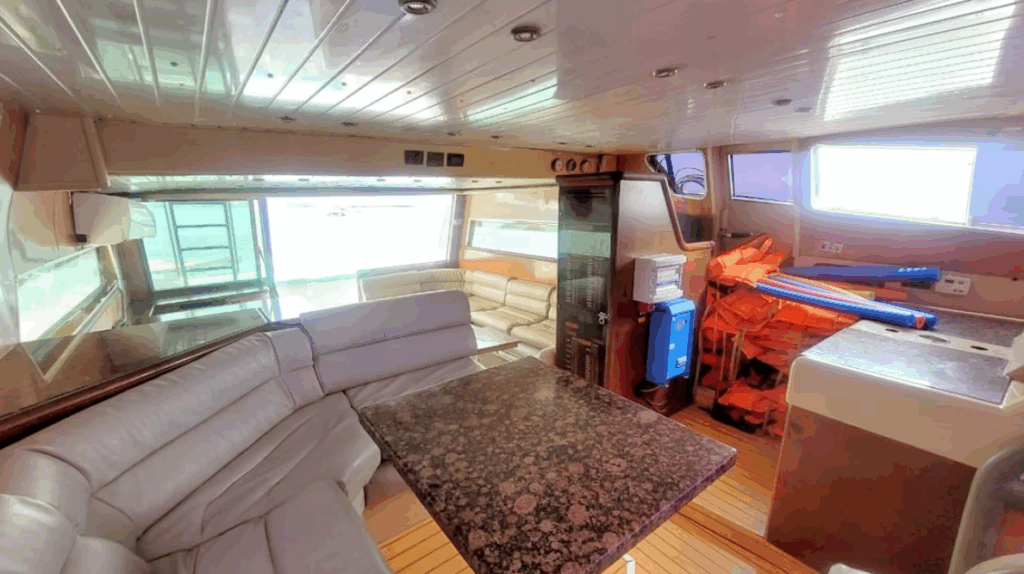 65ft Ferretti Flybridge Yacht Rental in Panama for Luxury Island Cruises | From $1,500 4 Book a luxury yacht rental in Panama with Feeling Yachty — private charters, catamarans, and island tours in the San Blas Islands and Panama Bay. All-inclusive, transparent pricing.