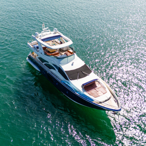 Book a luxury yacht rental in Panama with Feeling Yachty — private charters, catamarans, and island tours in the San Blas Islands and Panama Bay. All-inclusive, transparent pricing.