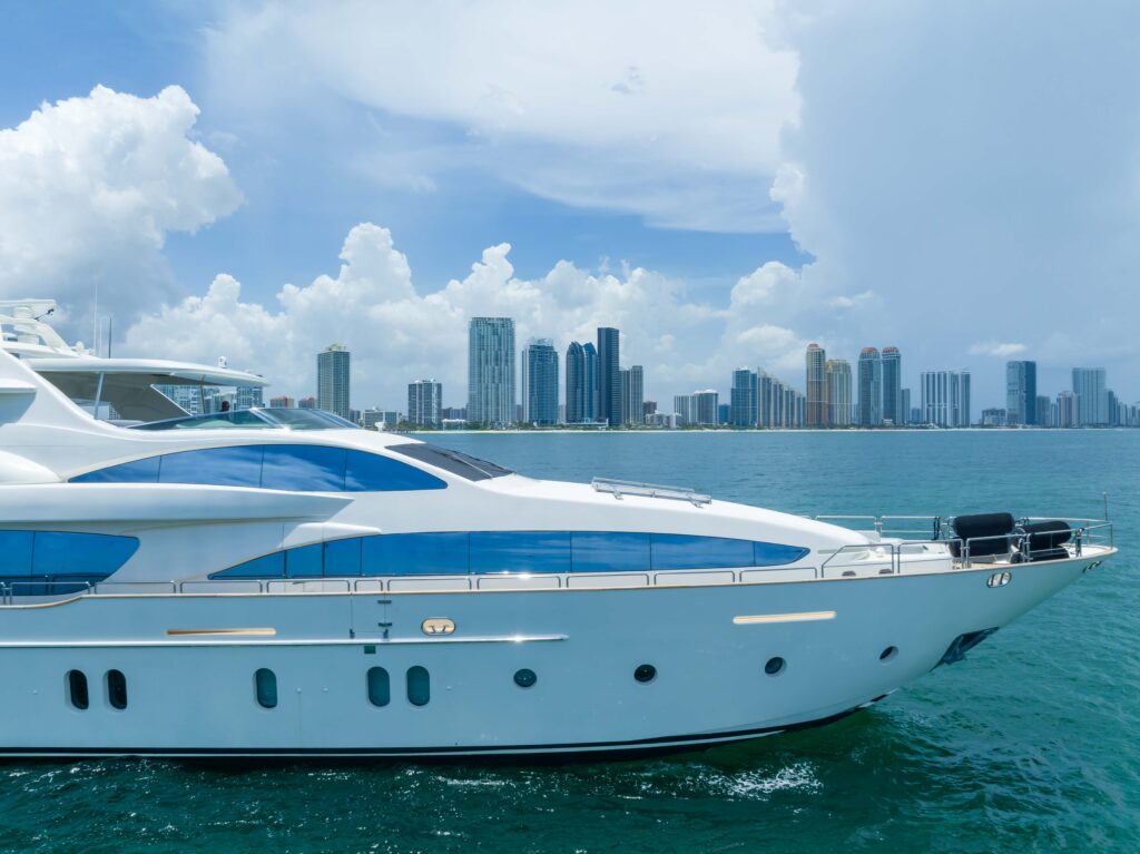 %MAlquiler de yates en Miami%