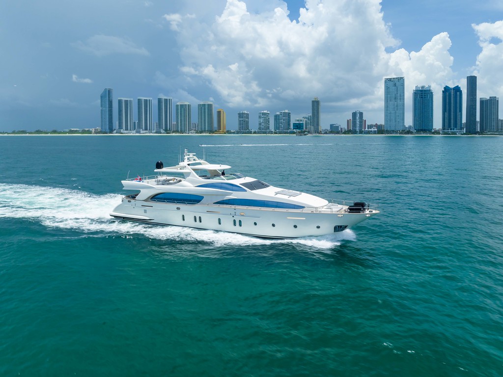%MAlquiler de yates en Miami%