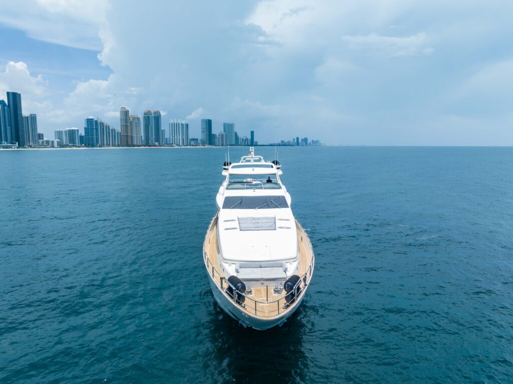 %MAlquiler de yates en Miami%