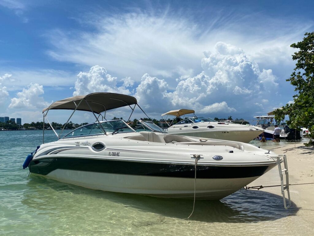 26ft Sea Ray cheap Miami yacht rental