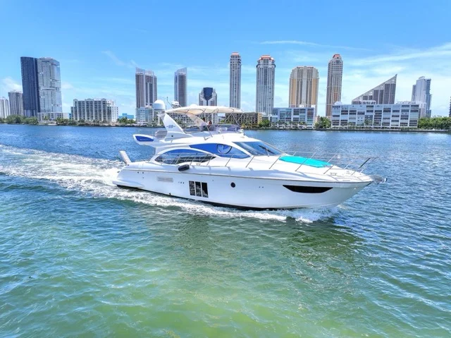 60ft Azimut “LL ON THE ROCKS” 💙 | Miami Party Yacht - Free Hour 8 %MAlquiler de yates en Miami%