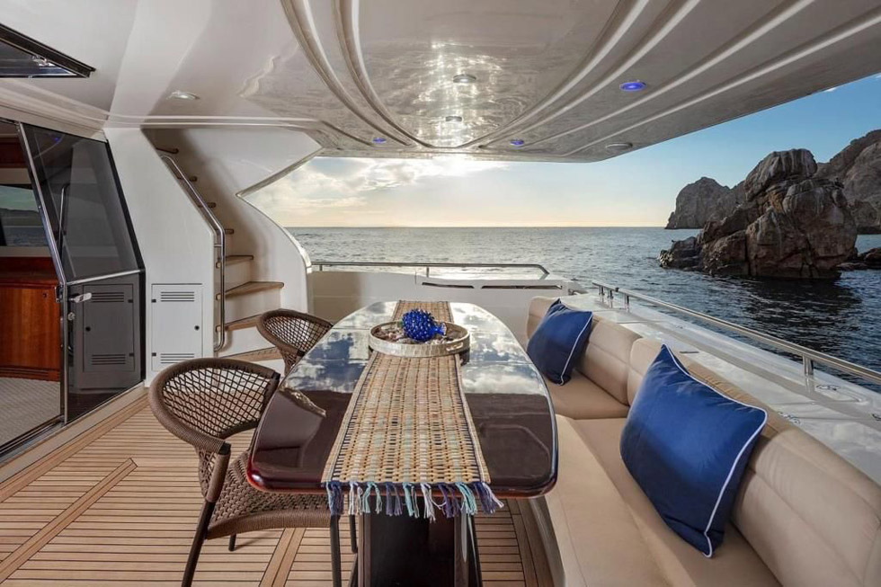 80ft Astondoa “El Patron” Yacht Charter | Miami Beach 💼 12 %Miami Yacht Rentals%