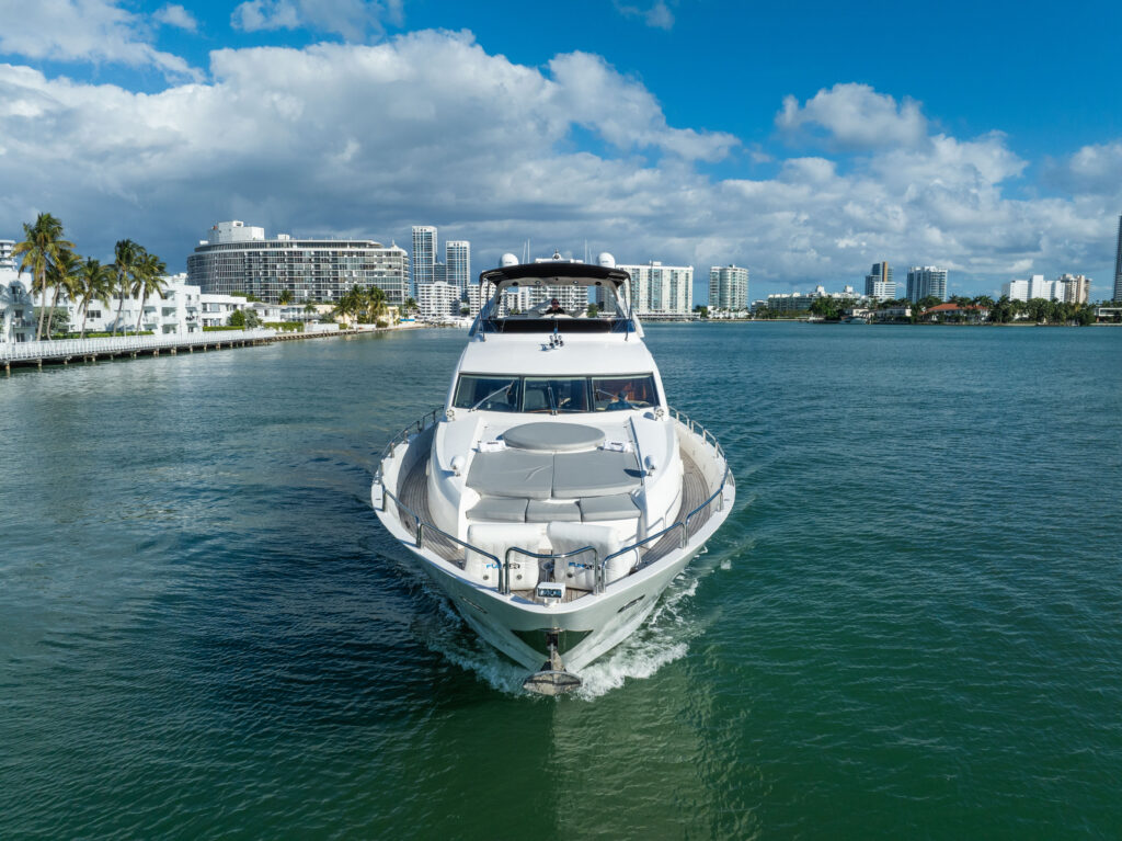 %MAlquiler de yates en Miami%