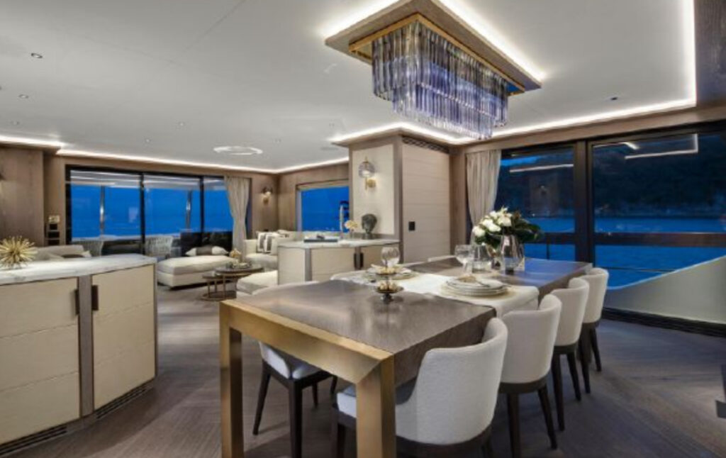 88ft Sirena Yacht Charter | Miami Beach Experience 🌴 1 %Miami Yacht Rentals%