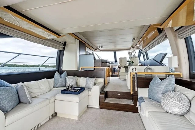 75ft Azimut “Le Grand Bleau” 💙 | Miami Luxury Yacht Charter — Free Hour 8 %Miami Yacht Rentals%