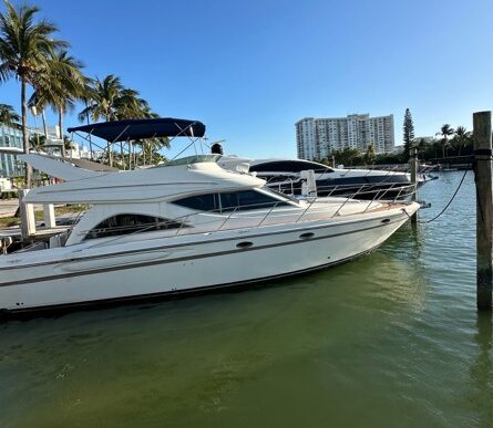 Sea Daze William Miami yacht rental