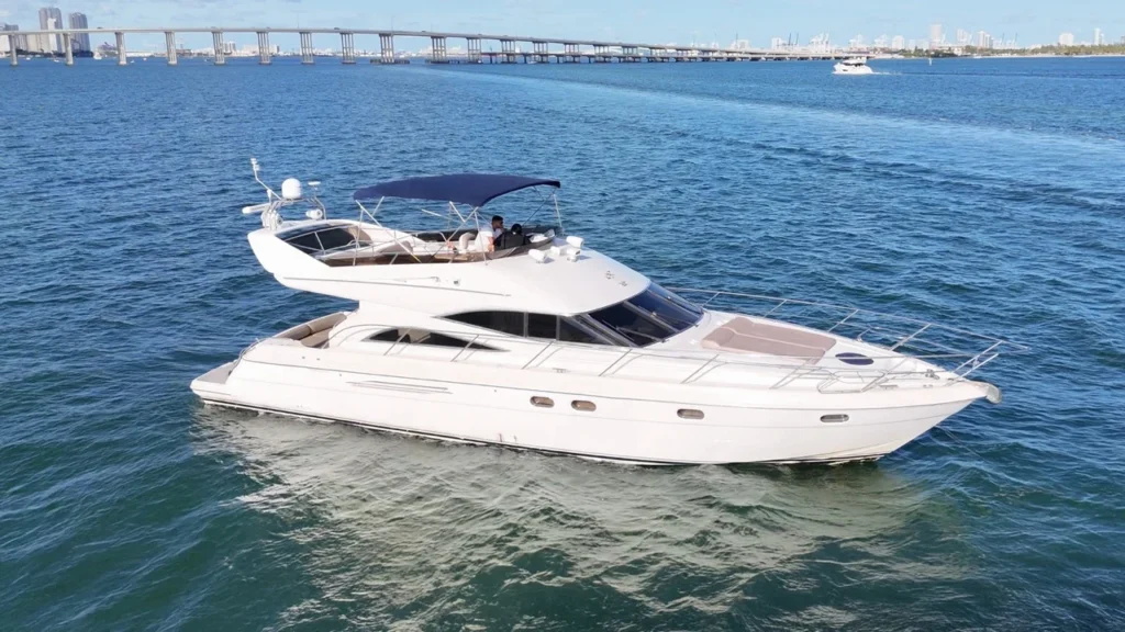 60ft Viking Princess Yacht Rental Miami 👑 | Luxury Flybridge Experience from $1,000 2 %MAlquiler de yates en Miami%