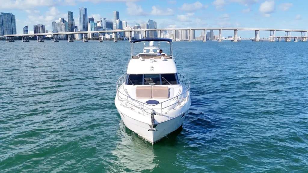 60ft Viking Princess Yacht Rental Miami 👑 | Luxury Flybridge Experience from $1,000 4 %MAlquiler de yates en Miami%