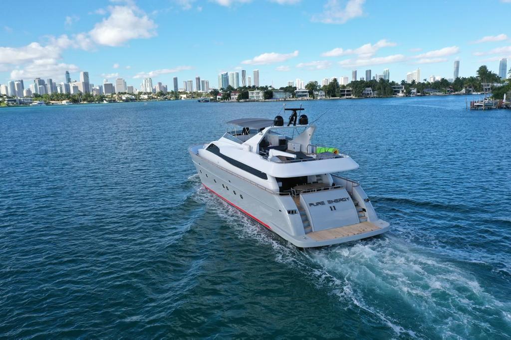 %MAlquiler de yates en Miami%
