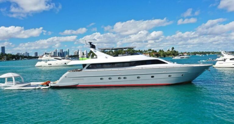 %Miami Yacht Rentals%