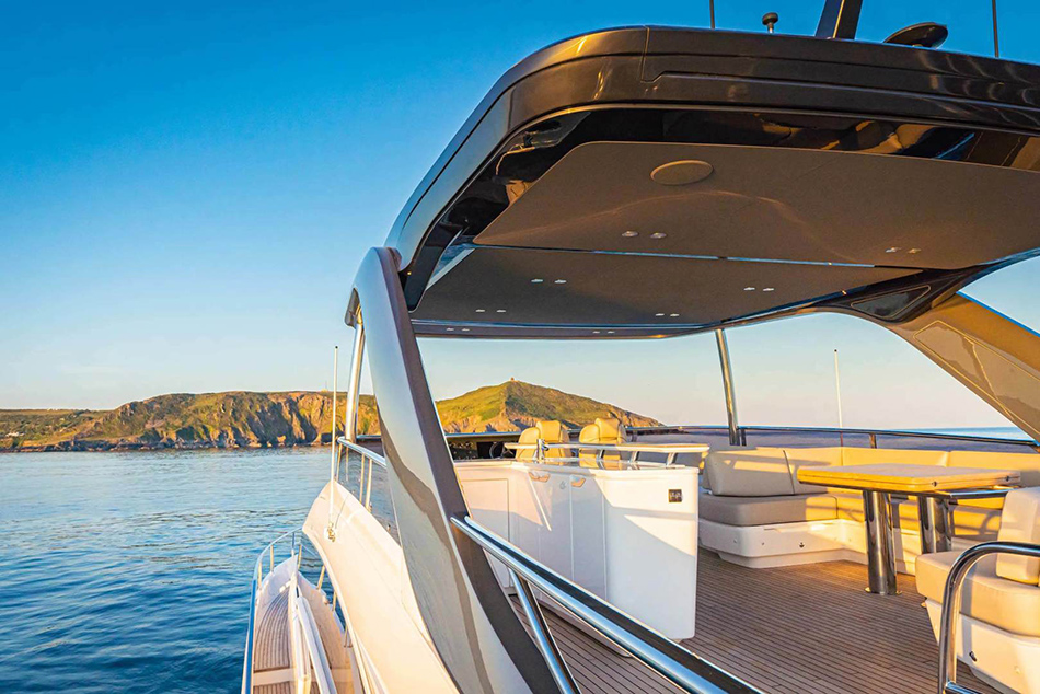 80ft Y78 Luxury Yacht Charter | Miami Beach ✨ 3 %Miami Yacht Rentals%