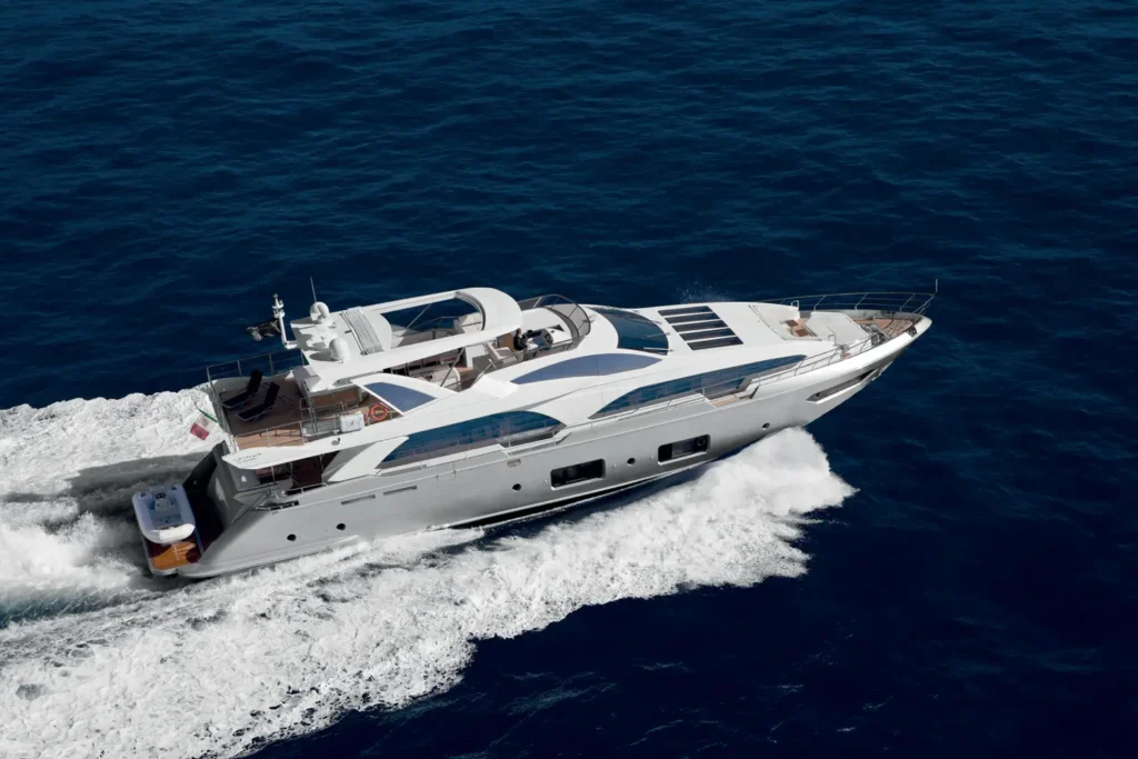 100ft Azimut – Luxury Yacht Charter | Turnberry Marina, Miami 2 %Miami Yacht Rentals%